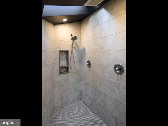 1510 STATE RD, Phoenixville, PA 19460