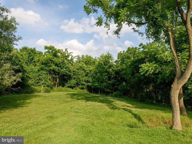 1510 STATE RD, Phoenixville, PA 19460