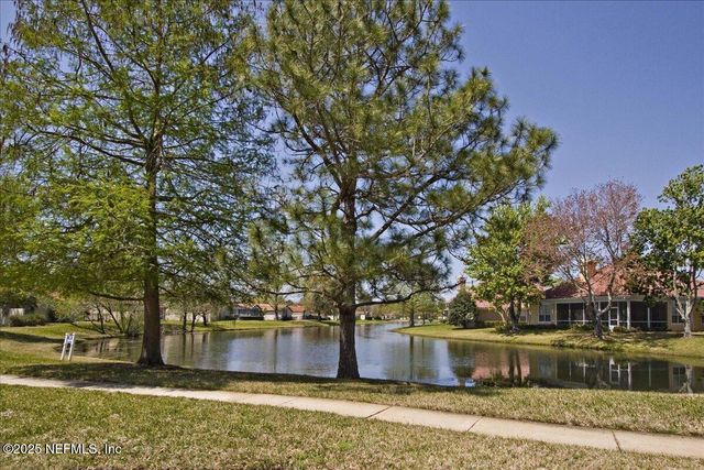 4010 MIZNER Circle S, Jacksonville, FL 32217