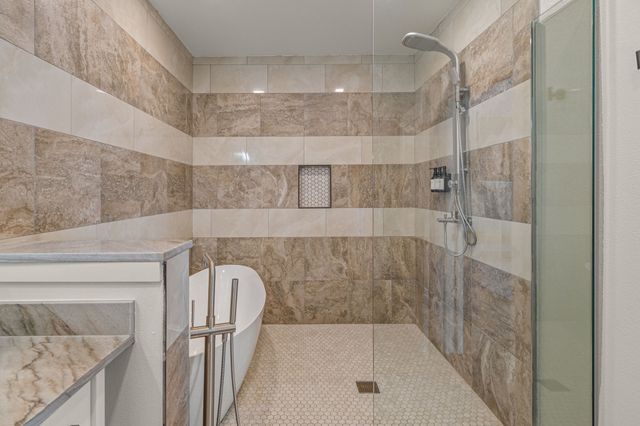 500 W Sanford Street, Arlington, TX 76011