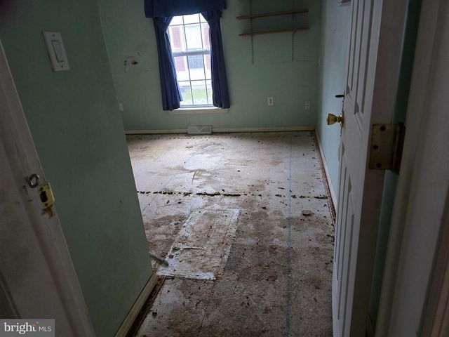 134 GLEN EAGLES CT, Mays Landing, NJ 08330