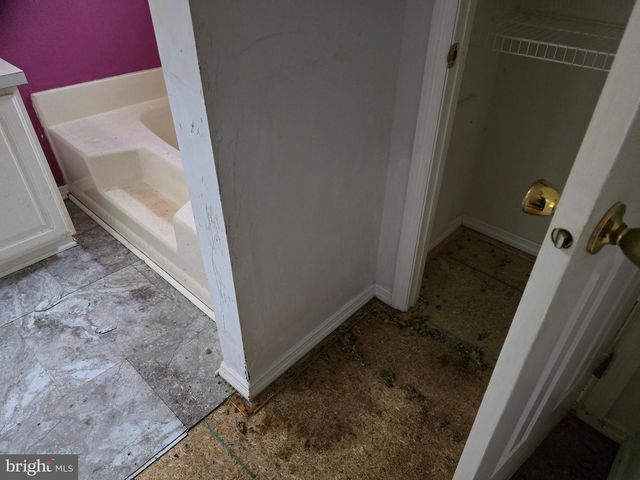 134 GLEN EAGLES CT, Mays Landing, NJ 08330