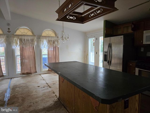 134 GLEN EAGLES CT, Mays Landing, NJ 08330