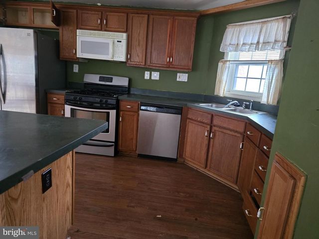 134 GLEN EAGLES CT, Mays Landing, NJ 08330