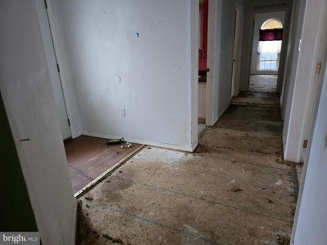 134 GLEN EAGLES CT, Mays Landing, NJ 08330