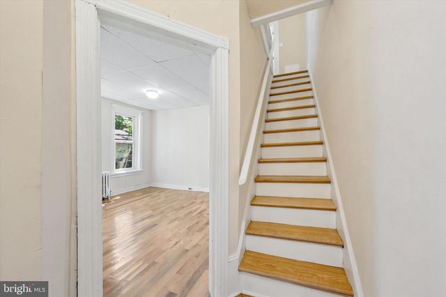 264 MAPLE AVE, Morton, PA 19070