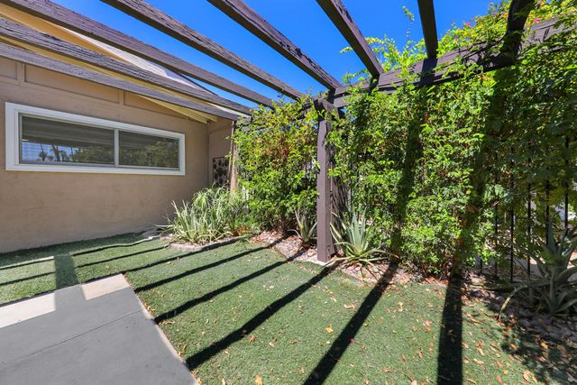 49151 Washington Street, La Quinta, CA 92253