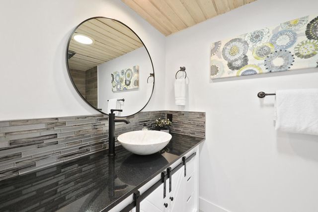 49151 Washington Street, La Quinta, CA 92253