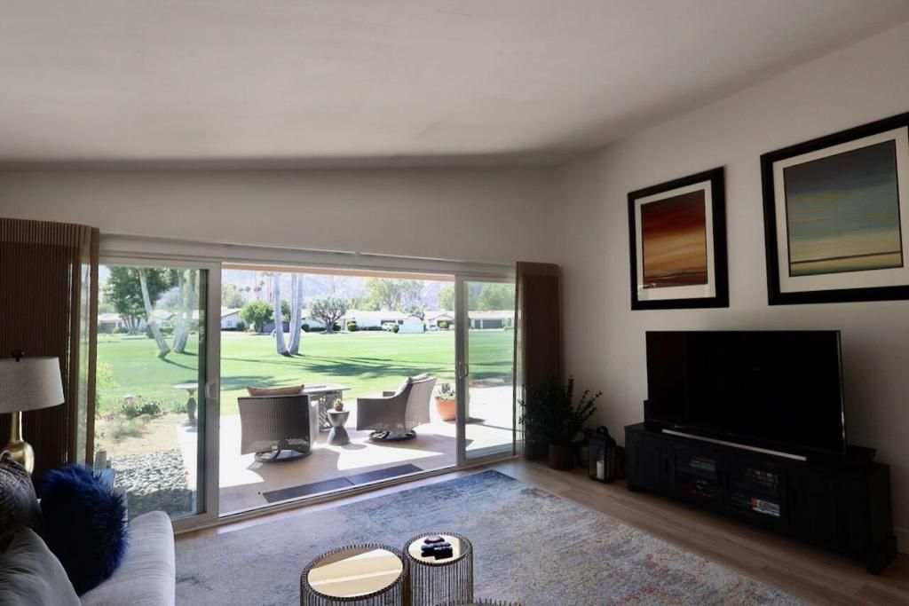 Image 19 of property listing at 49151 Washington Street, La Quinta, CA 92253
