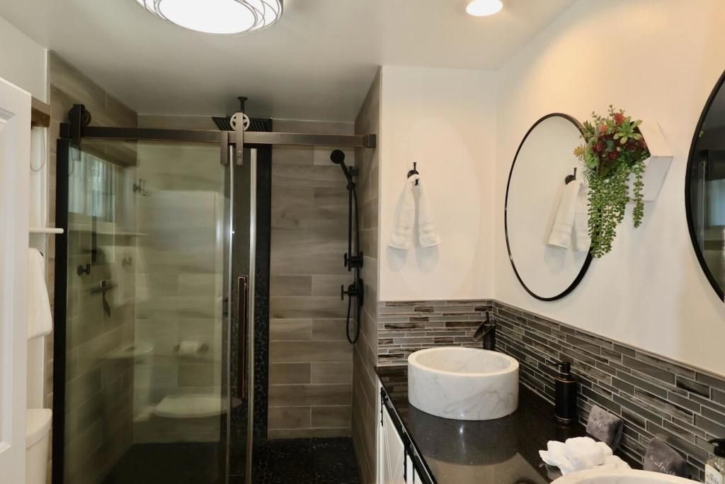 Image 28 of property listing at 49151 Washington Street, La Quinta, CA 92253