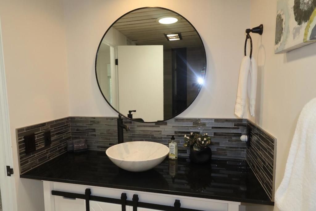 Image 36 of property listing at 49151 Washington Street, La Quinta, CA 92253