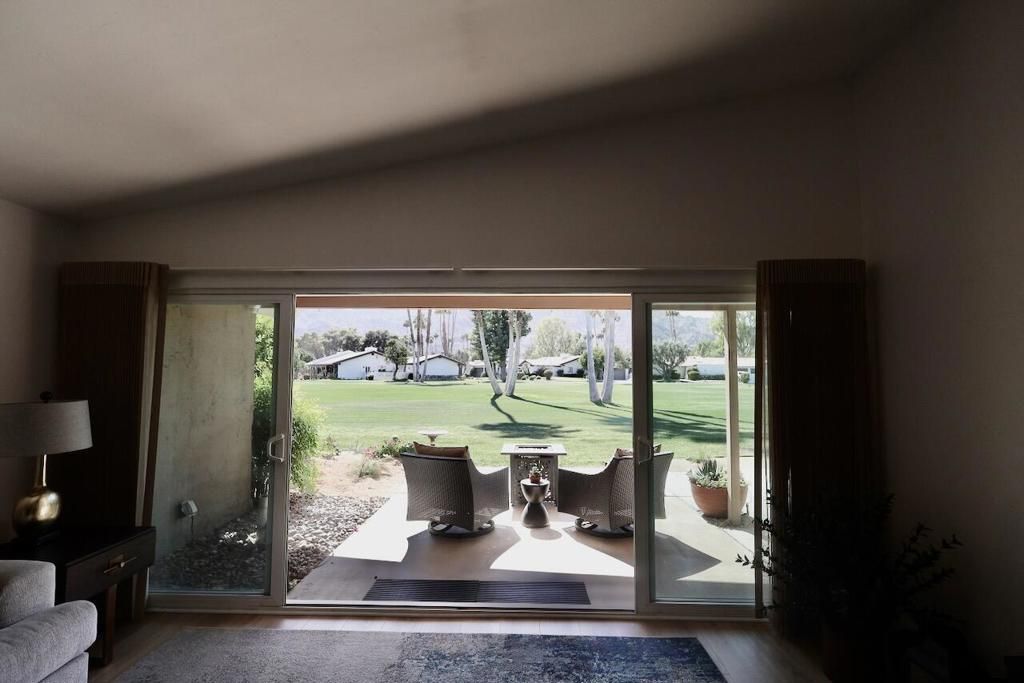 Image 5 of property listing at 49151 Washington Street, La Quinta, CA 92253