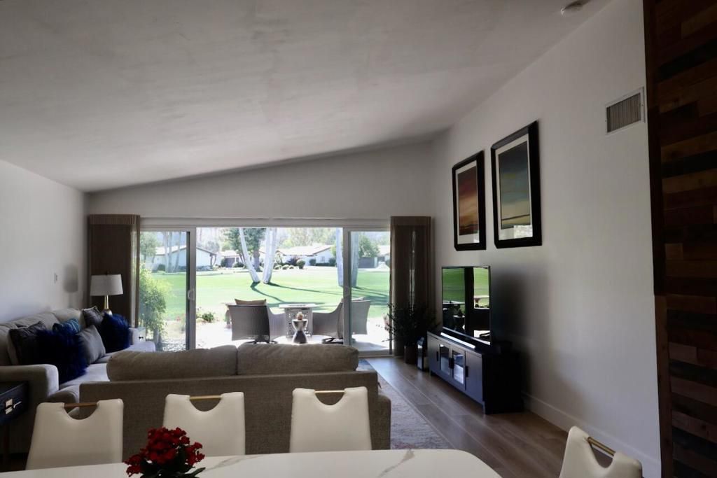 Image 69 of property listing at 49151 Washington Street, La Quinta, CA 92253