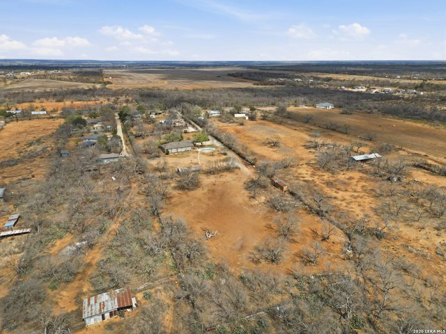 13040 Tomlynn, Atascosa, TX 78002