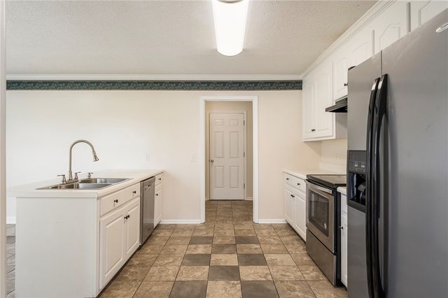 105 Laurens Court, Anderson, SC 29621