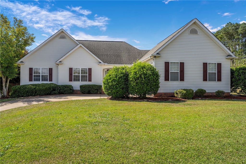 105 Laurens Court, Anderson, SC 29621