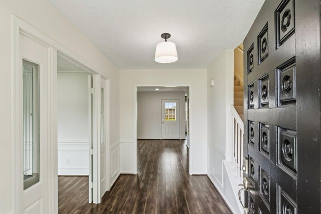 4826 Caris Street, Houston, TX 77091