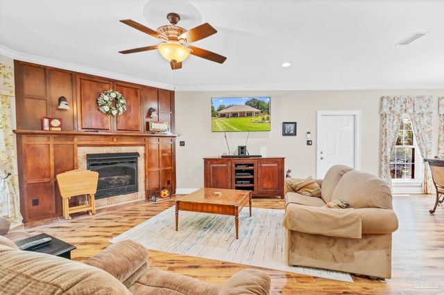 7180 Cannon Ball Cir, Bay Minette, AL 36507