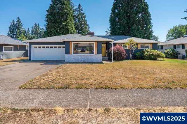 4890 Coloma SE Dr, Salem, OR 97302
