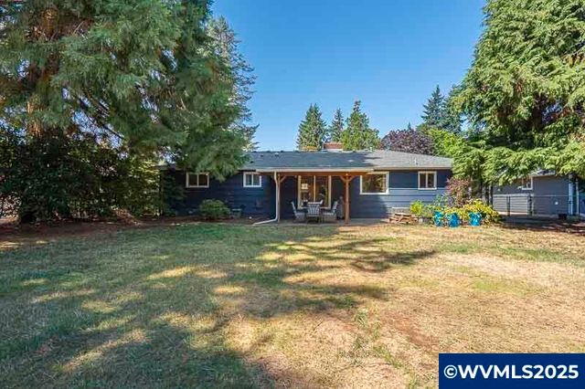 4890 Coloma SE Dr, Salem, OR 97302