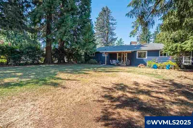 4890 Coloma SE Dr, Salem, OR 97302