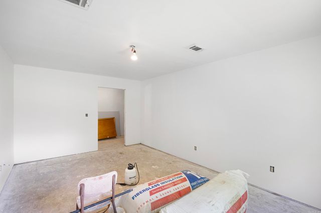 128 Collins Farm Road, Dover, AR 72837