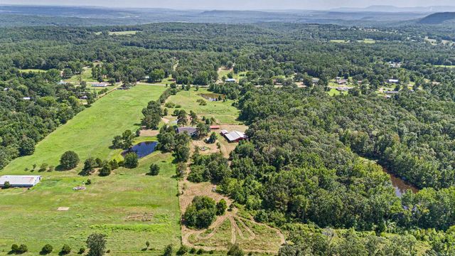 128 Collins Farm Road, Dover, AR 72837