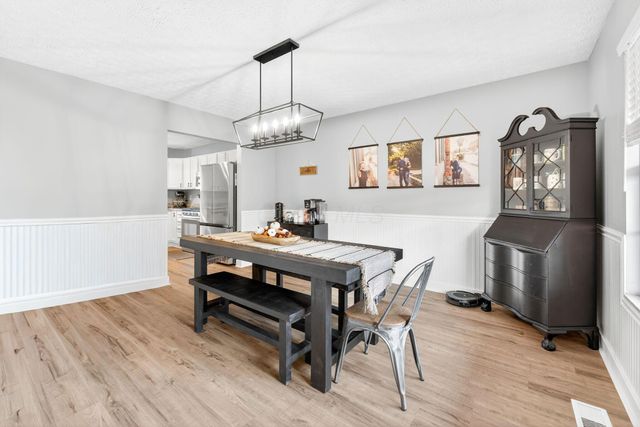 837 Wallace Drive, Delaware, OH 43015