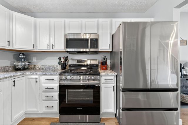 837 Wallace Drive, Delaware, OH 43015