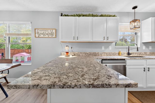 837 Wallace Drive, Delaware, OH 43015