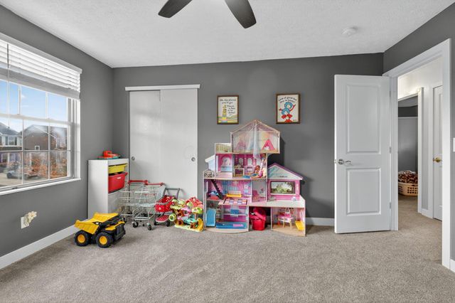 837 Wallace Drive, Delaware, OH 43015