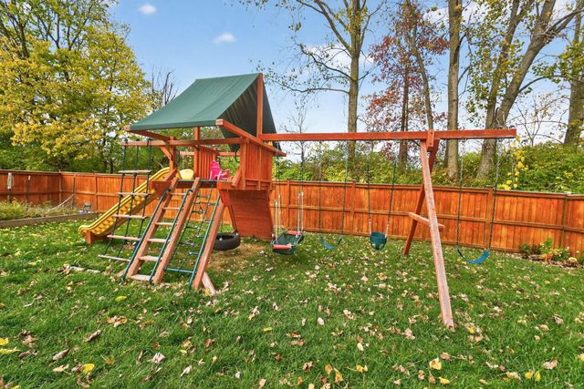 837 Wallace Drive, Delaware, OH 43015