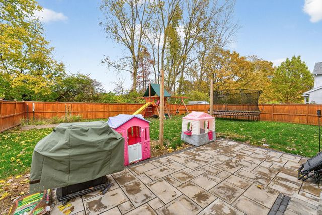 837 Wallace Drive, Delaware, OH 43015