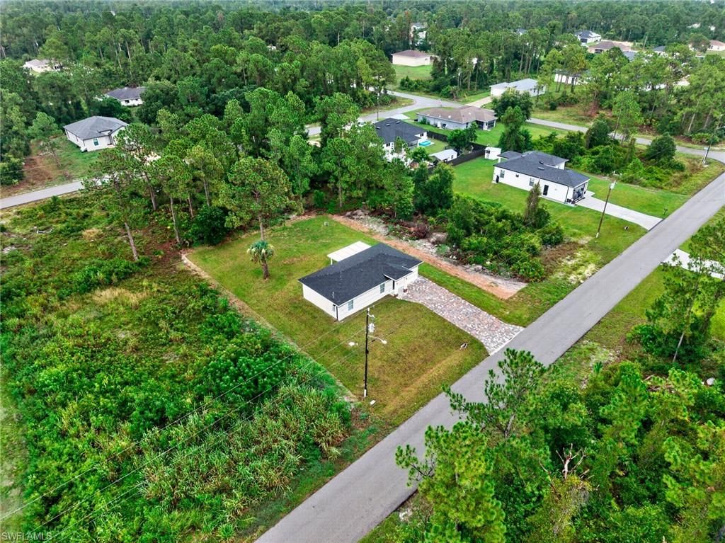 851 Calumet ST E, LEHIGH ACRES, FL 33974 — photo 5
