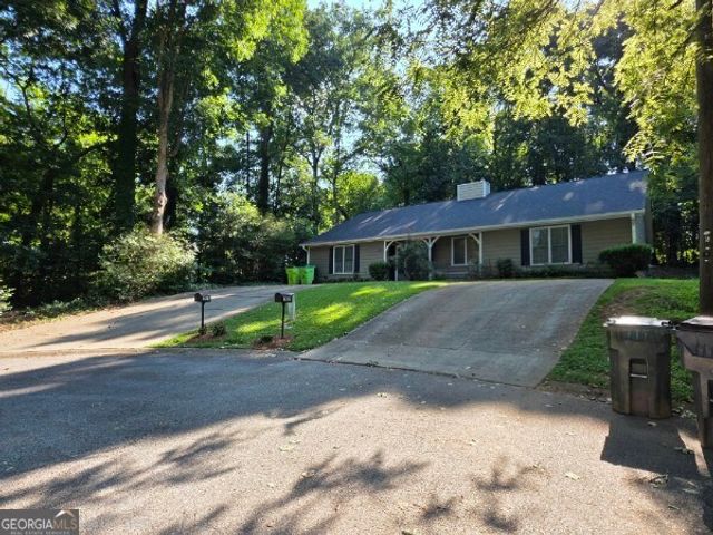 4063 Coopers Hill Drive SE, Smyrna, GA 30080