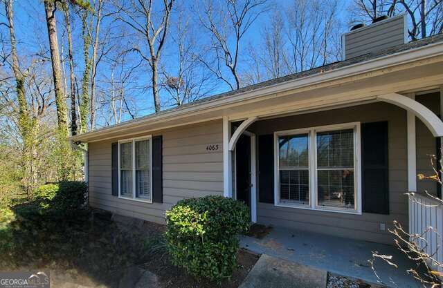 4063 Coopers Hill Drive SE, Smyrna, GA 30080