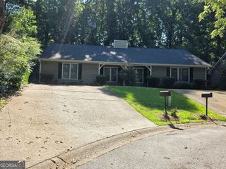 4063 Coopers Hill Drive SE, Smyrna, GA 30080