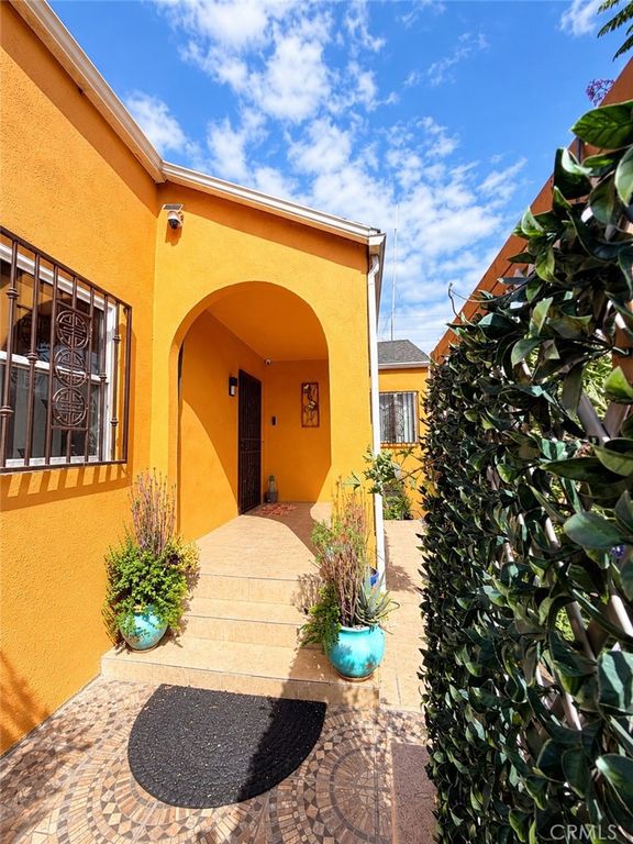 1901 W 64th Street, Los Angeles, CA 90047 — photo 3
