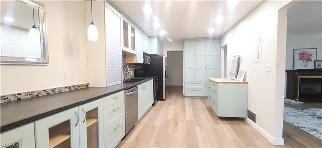 127 Lamplighter Circle, Winston-salem, NC 27104