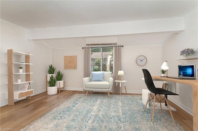 127 Lamplighter Circle, Winston-salem, NC 27104