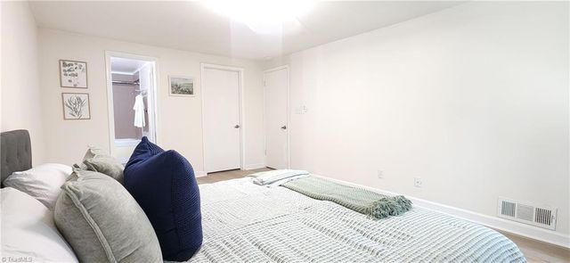 127 Lamplighter Circle, Winston-salem, NC 27104