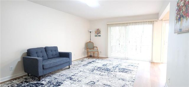 127 Lamplighter Circle, Winston-salem, NC 27104