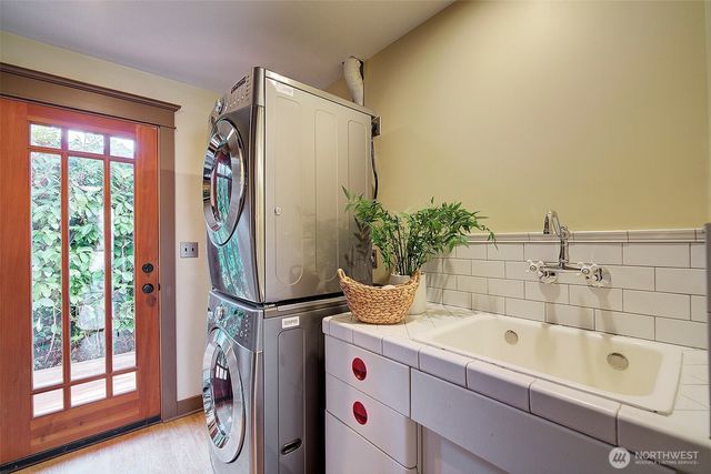 311 NE 117th Street, Seattle, WA 98125