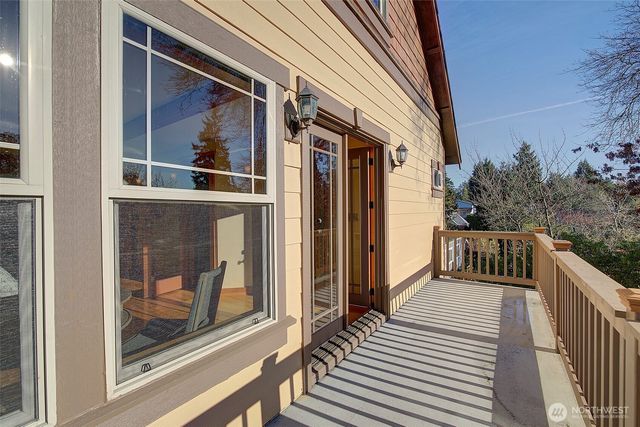 311 NE 117th Street, Seattle, WA 98125