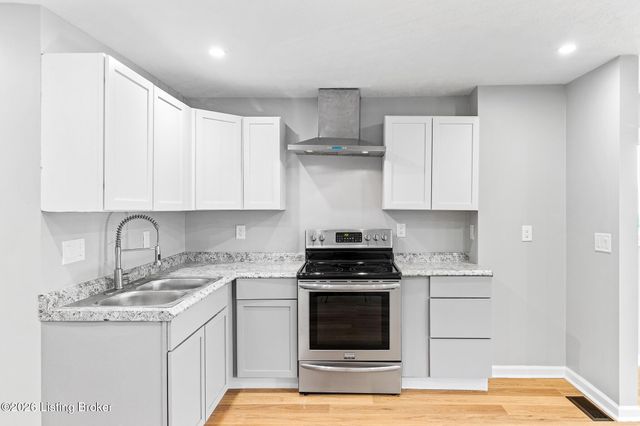 4009 W Main St, Louisville, KY 40212