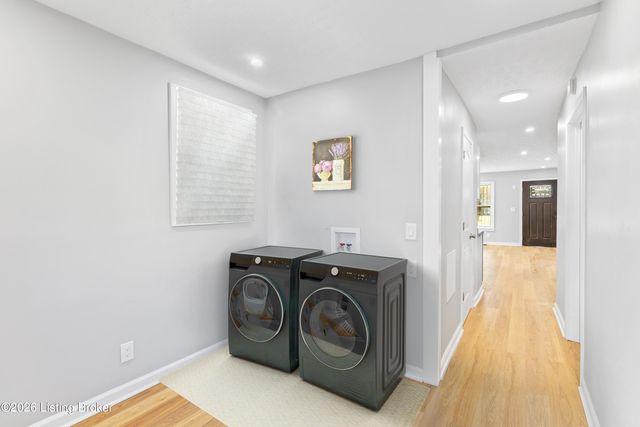 4009 W Main St, Louisville, KY 40212