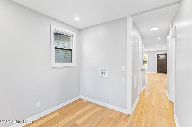 4009 W Main St, Louisville, KY 40212