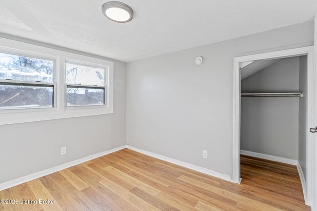 4009 W Main St, Louisville, KY 40212