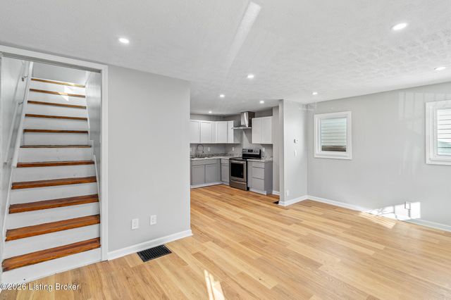 4009 W Main St, Louisville, KY 40212