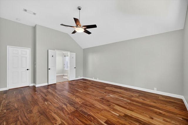 913 Chapel Drive, Denton, TX 76205